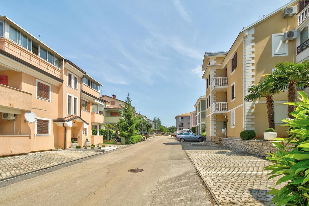 Apartments Vera ウマグ エクステリア 写真