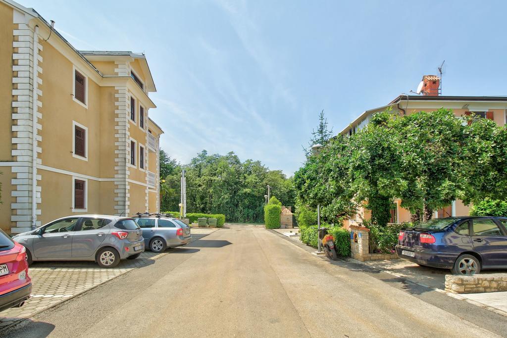 Apartments Vera ウマグ エクステリア 写真