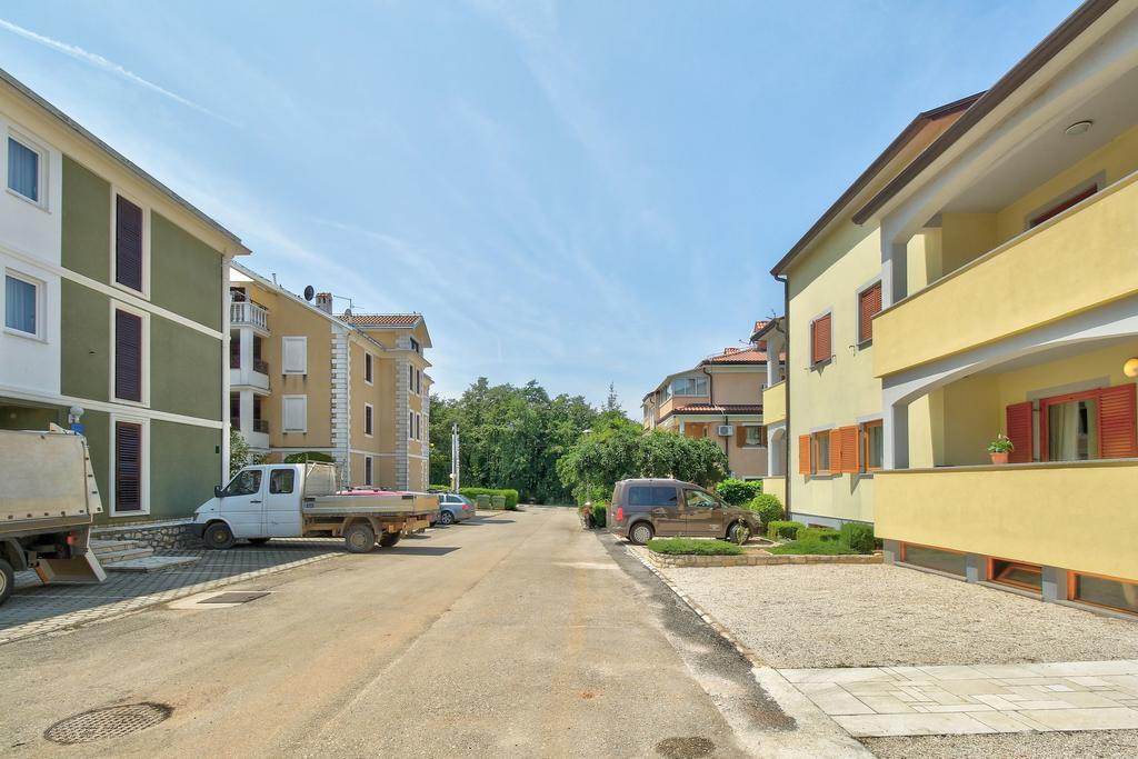 Apartments Vera ウマグ エクステリア 写真
