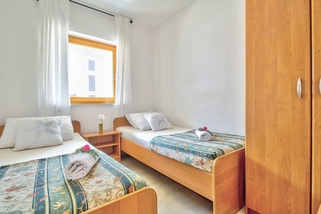 Apartments Vera ウマグ エクステリア 写真