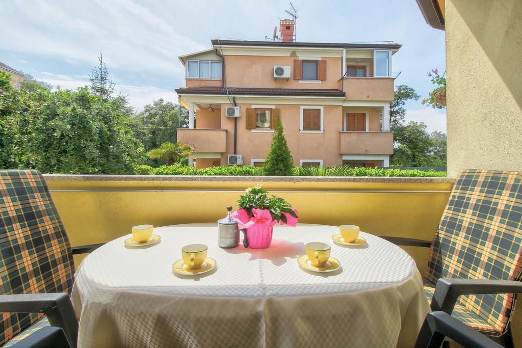 Apartments Vera ウマグ エクステリア 写真