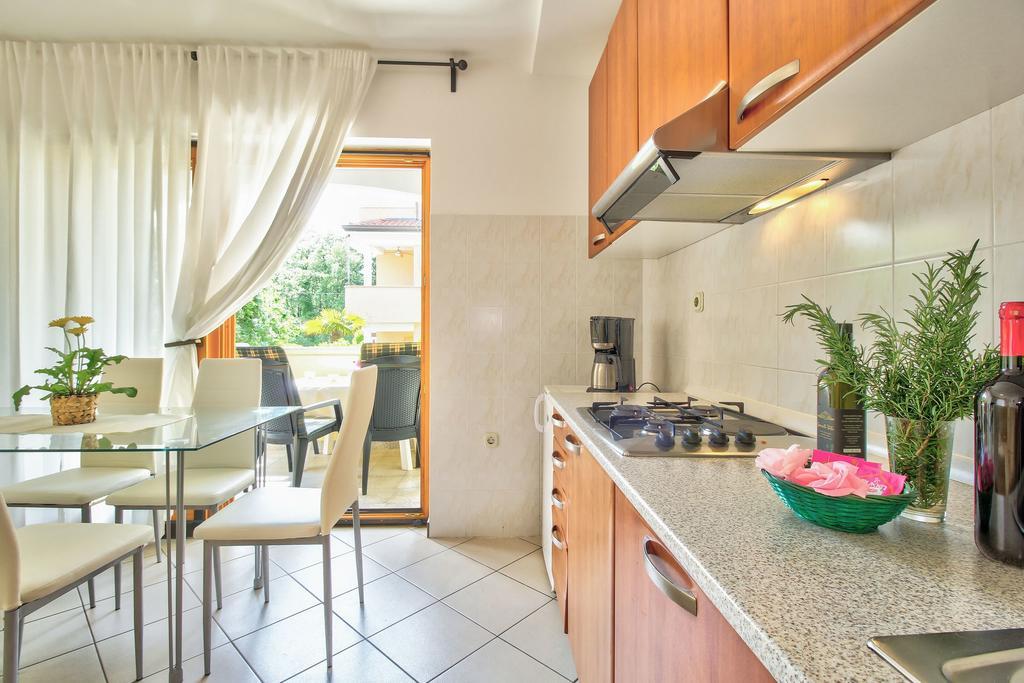 Apartments Vera ウマグ エクステリア 写真
