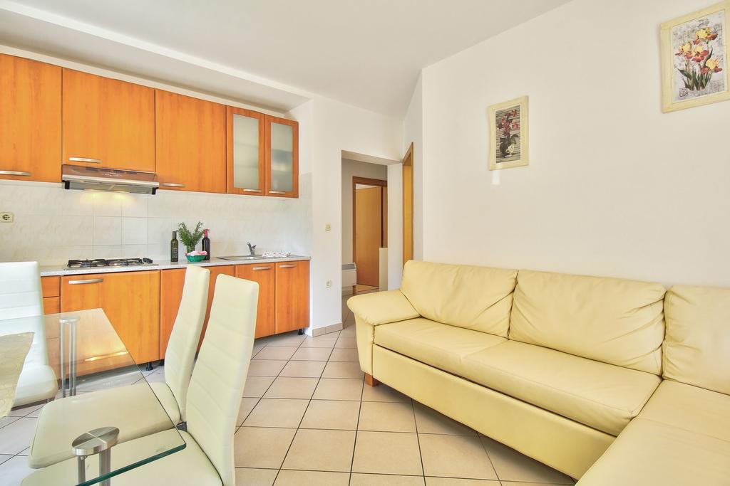 Apartments Vera ウマグ エクステリア 写真