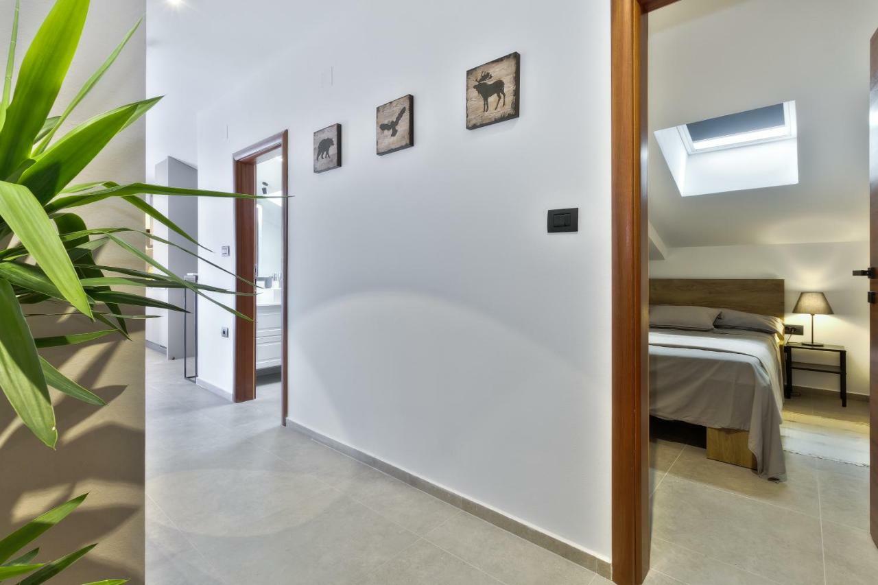Apartments Vera ウマグ エクステリア 写真