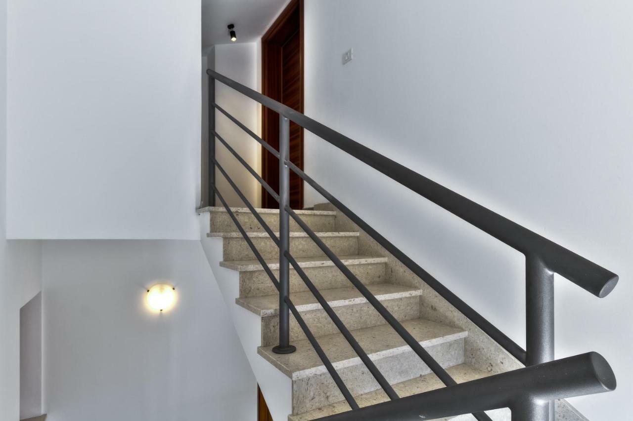 Apartments Vera ウマグ エクステリア 写真