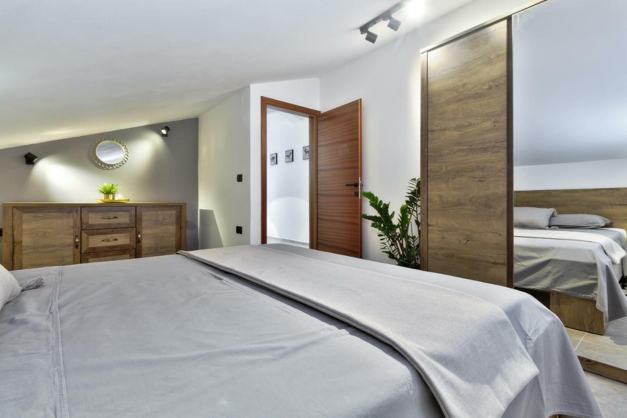 Apartments Vera ウマグ エクステリア 写真
