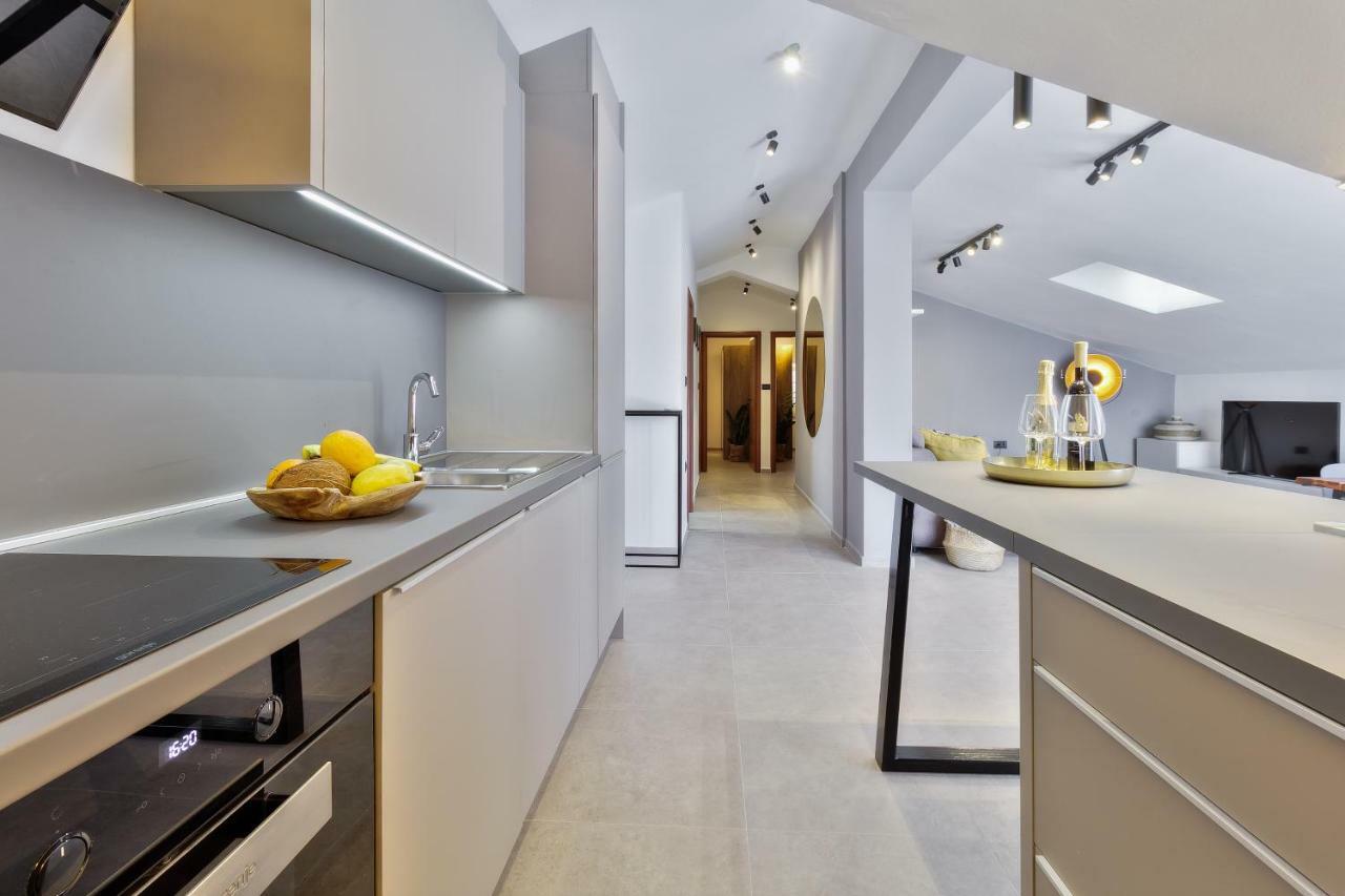 Apartments Vera ウマグ エクステリア 写真